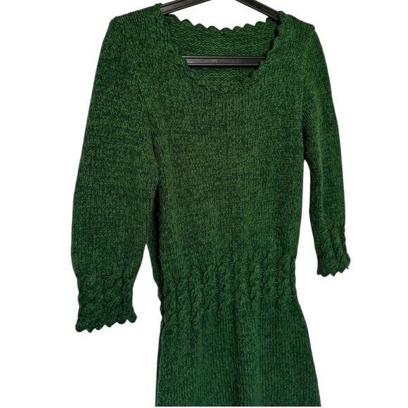Vintage Hand knit sweater dress scalloped hem in green size small - Picture 10 of 16